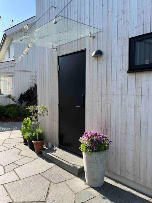 Mini House Villa Gribbylund Eksteriør billede